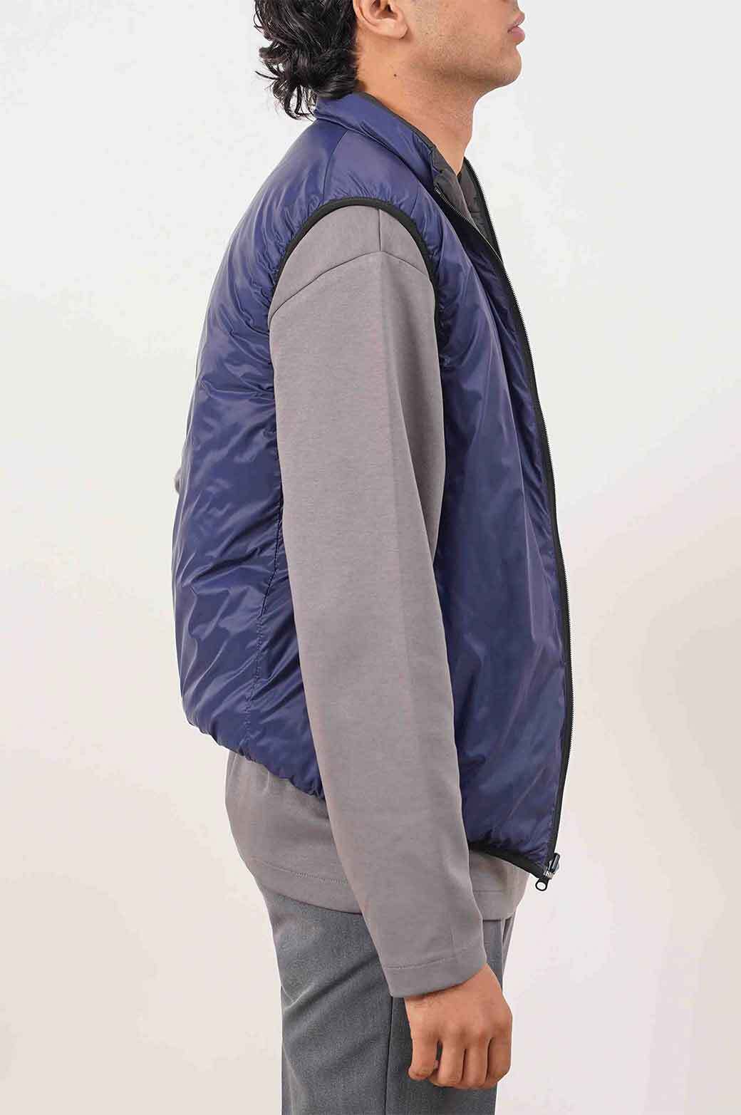 LIGHTWEIGHT REVERSIBLE GILET - Image 3