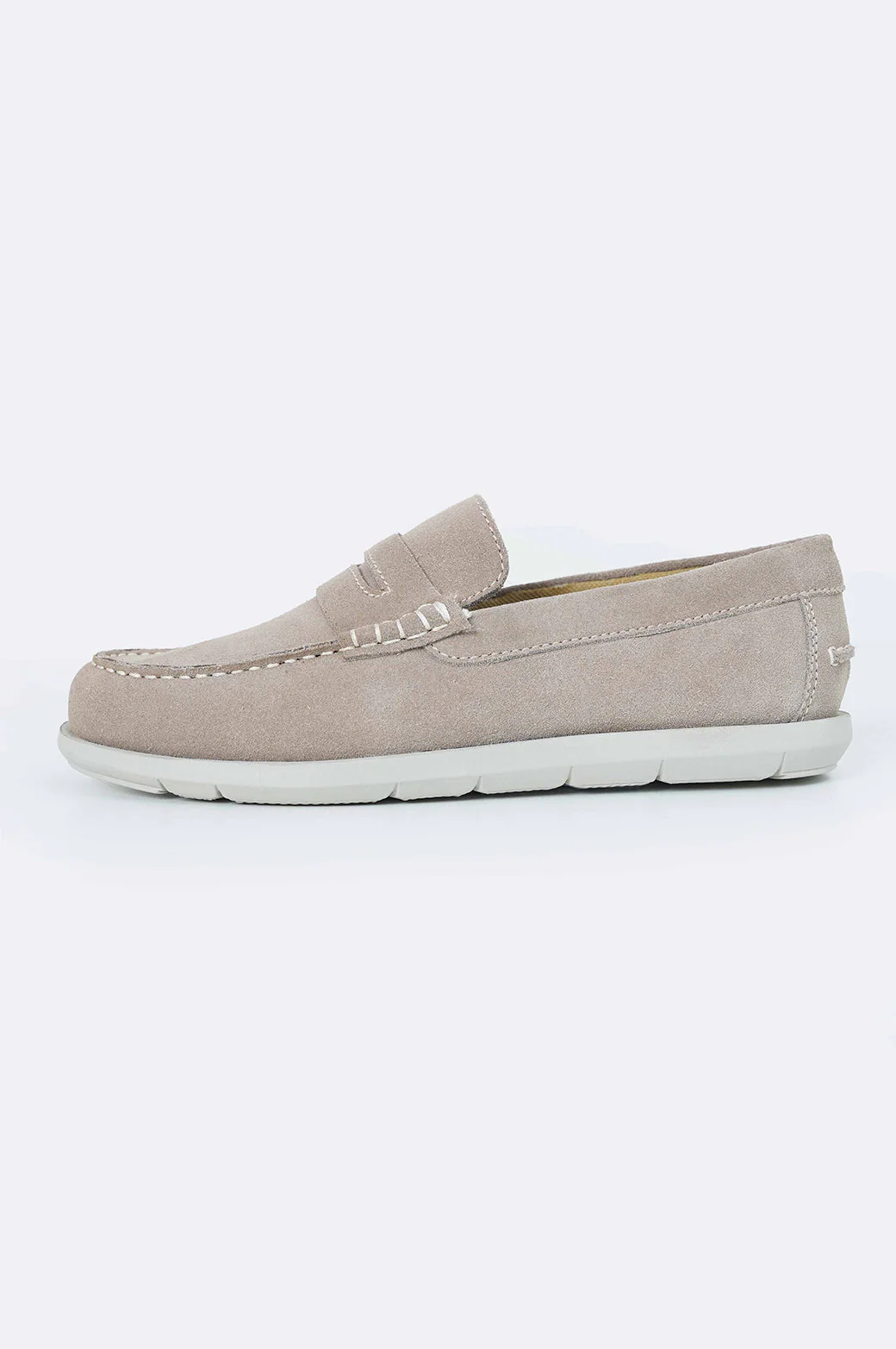 LIGHTWEIGHT SUEDE LOAFERS