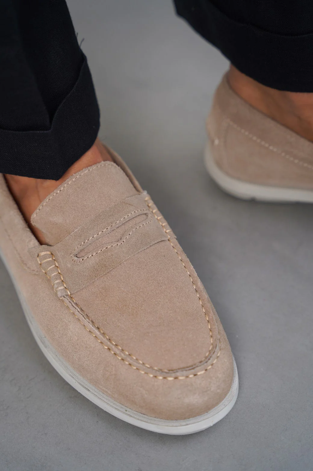LIGHTWEIGHT SUEDE LOAFERS - Image 5