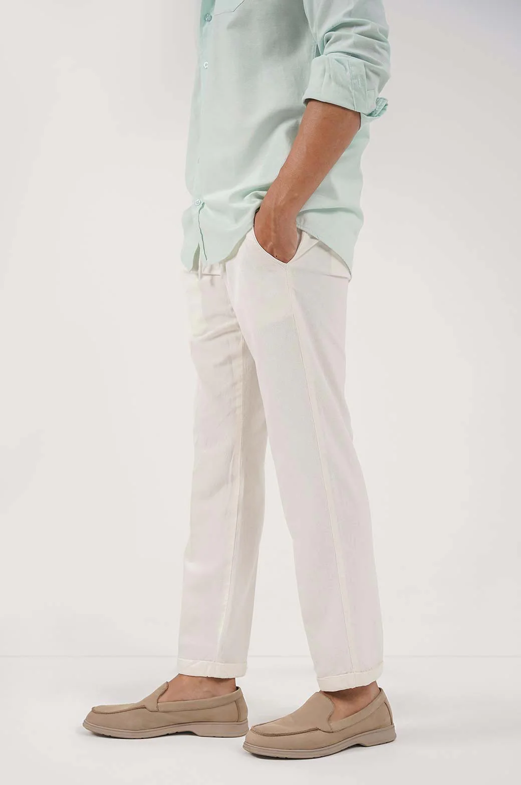 LINEN TURN-UP PANTS - Image 3