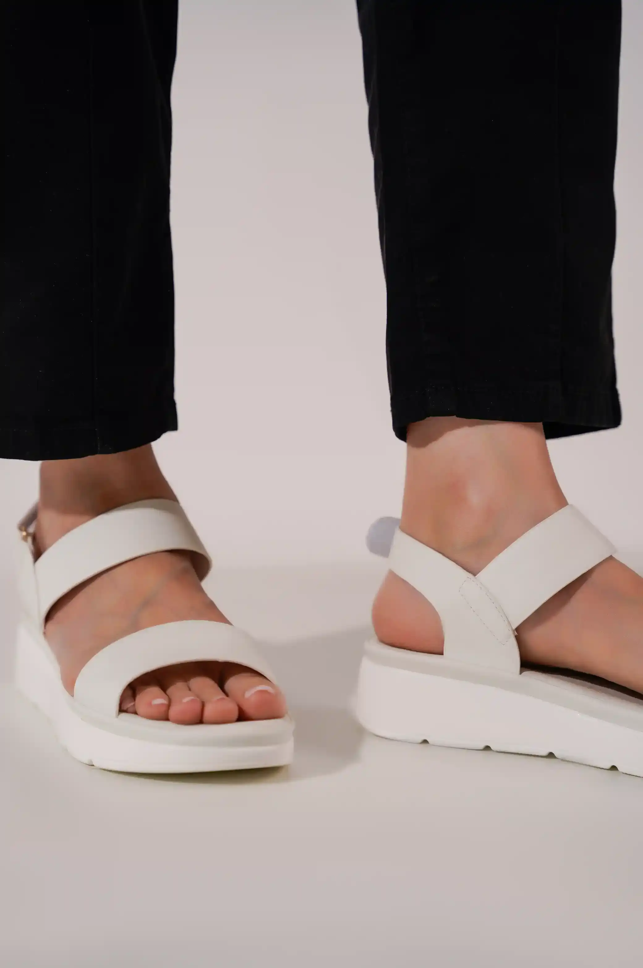 LIVE WELL MAMA SANDALS - Image 2