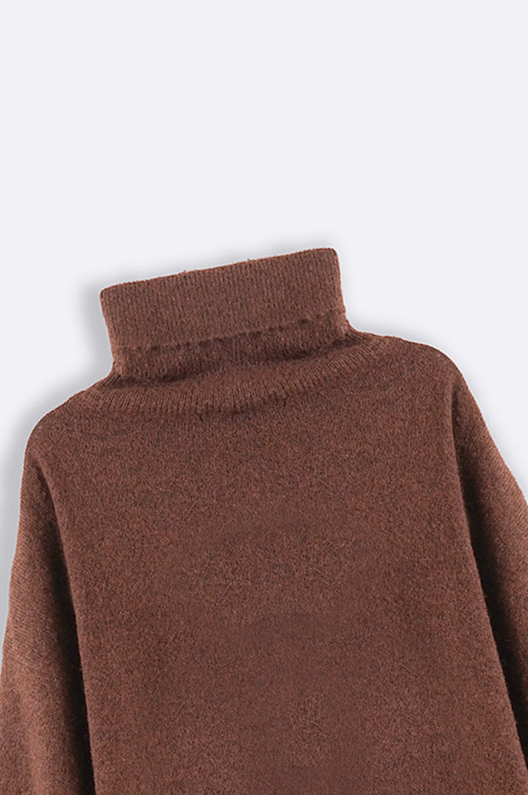 MANHATTAN HIGH NECK SWEATER - Image 7