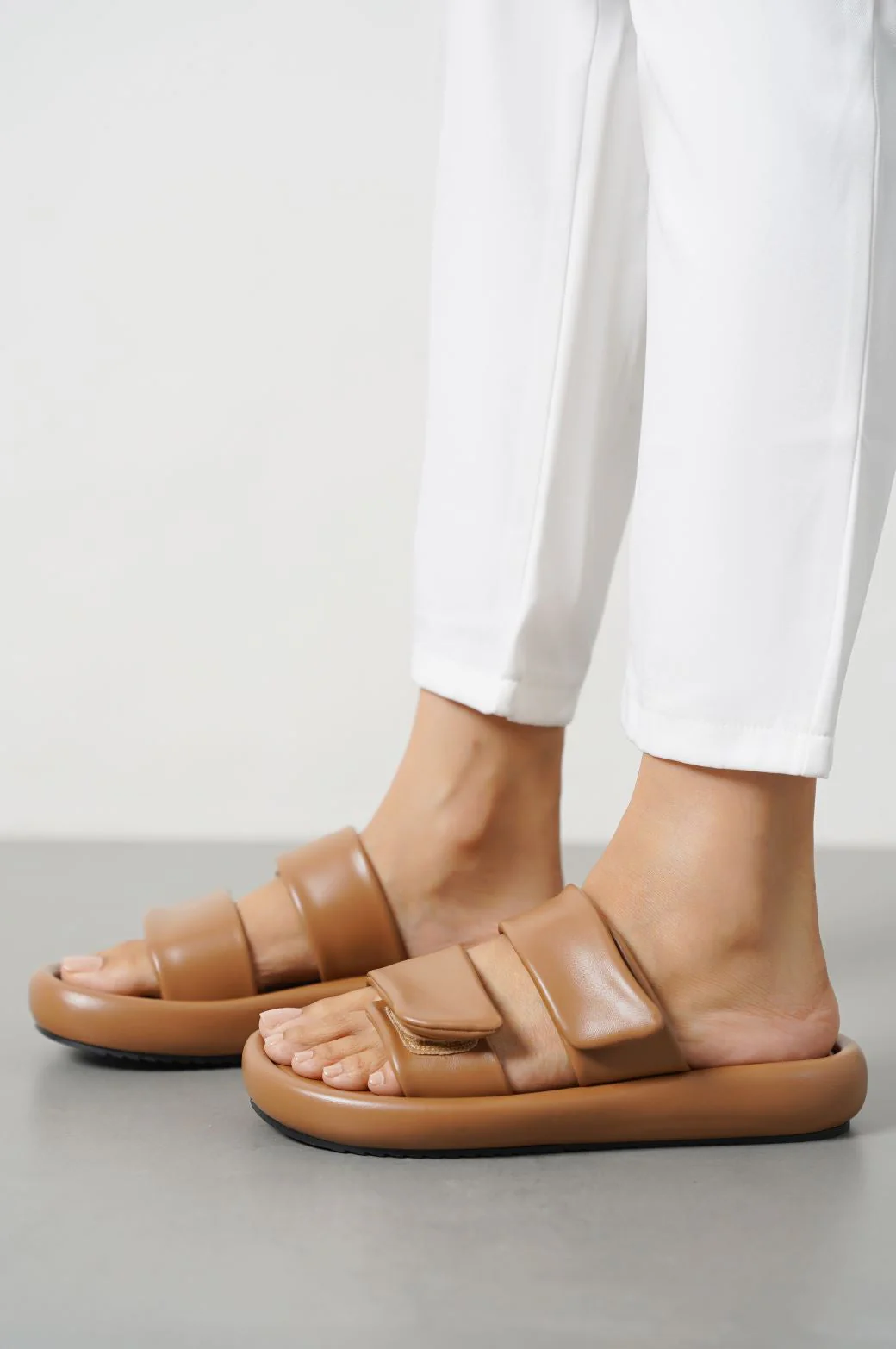 MARSHMALLOW MAMA SLIDES - Image 2