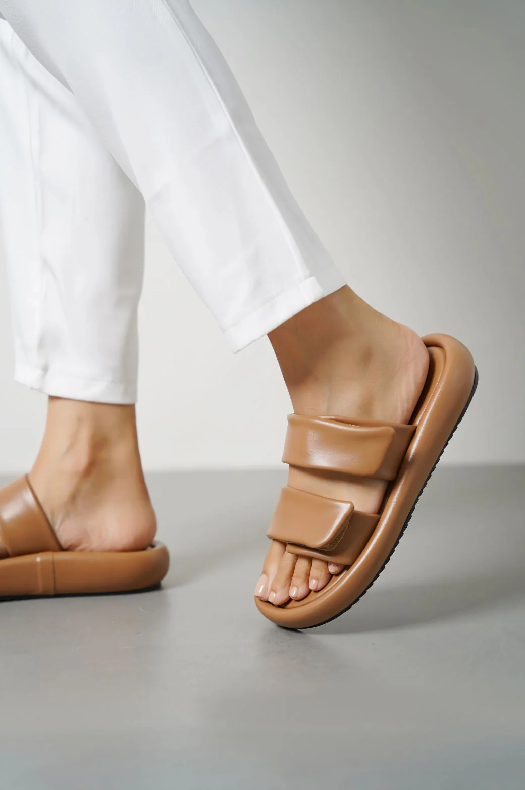MARSHMALLOW MAMA SLIDES - Image 3