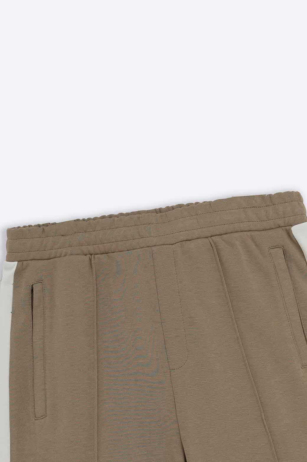 SHORTS WITH SIDE PANEL - Image 2
