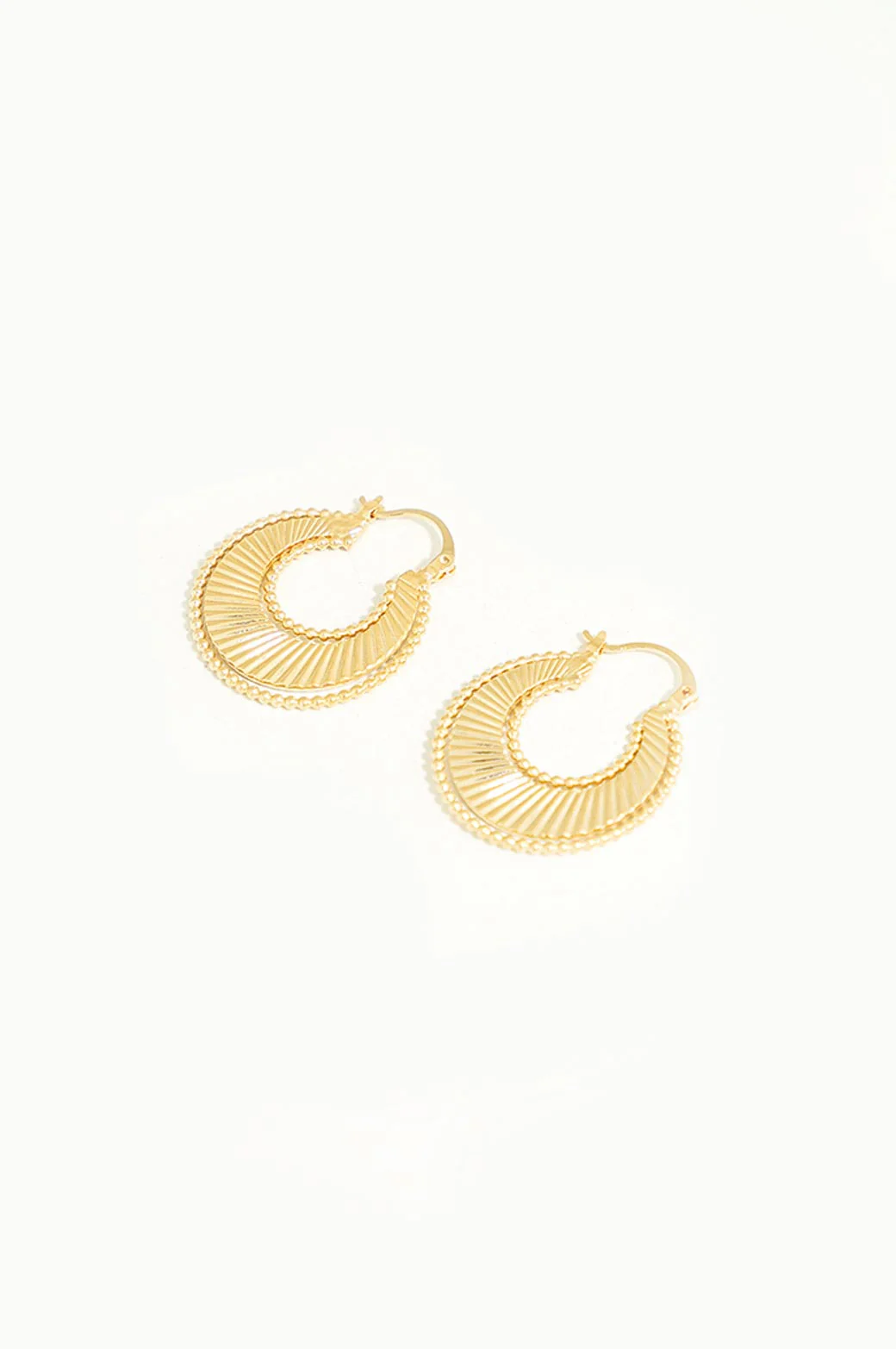 METALLIC HOOP