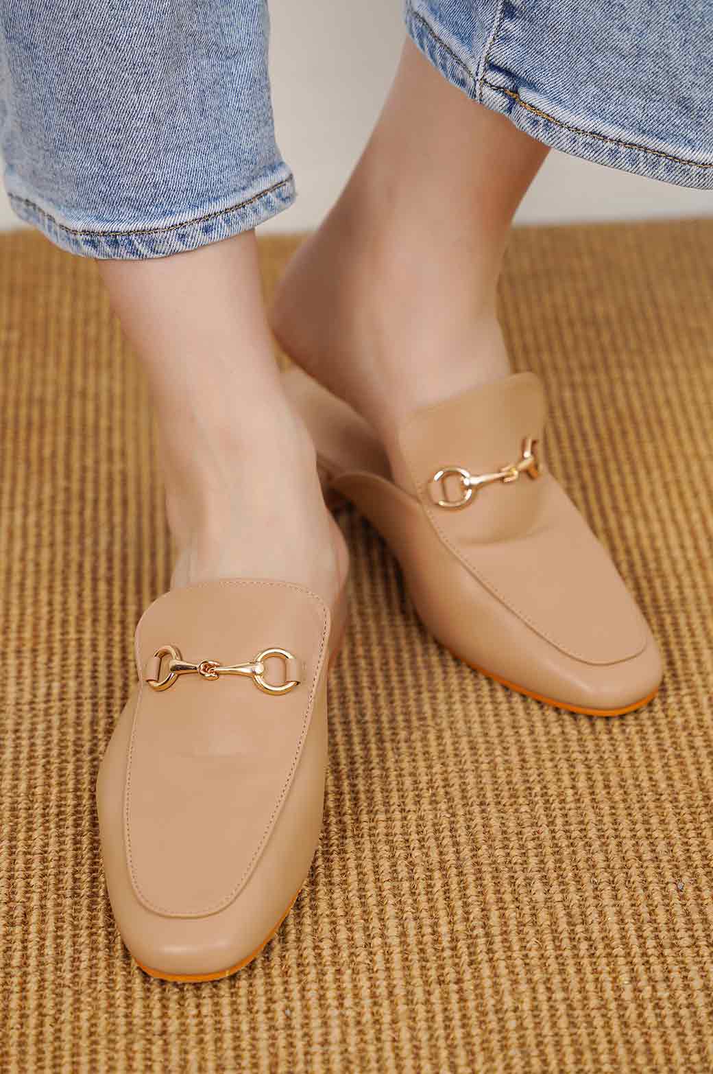 MULES WITH BUCKLE - Image 2