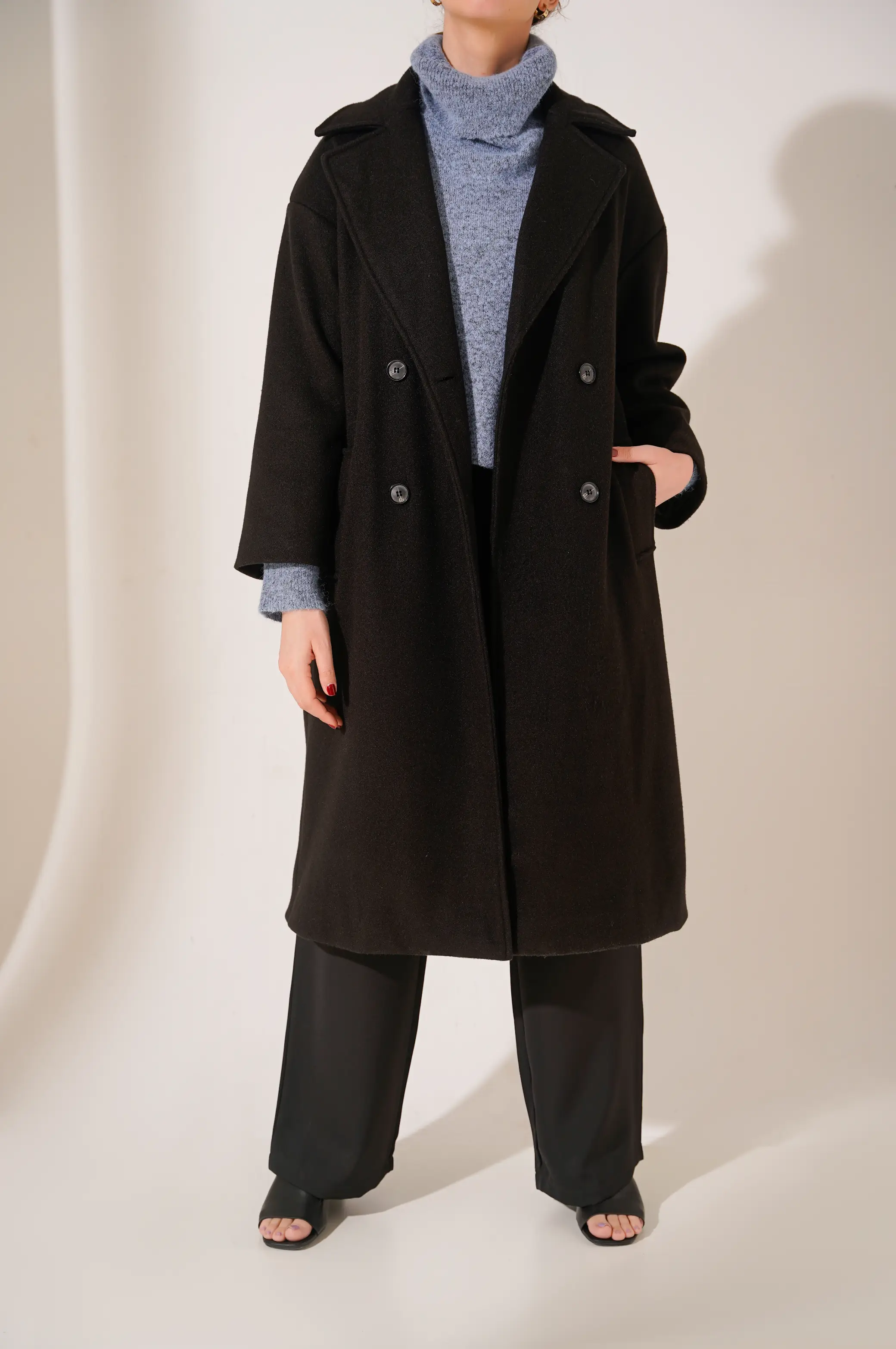 OVERSIZED PARISIAN COAT - Image 2