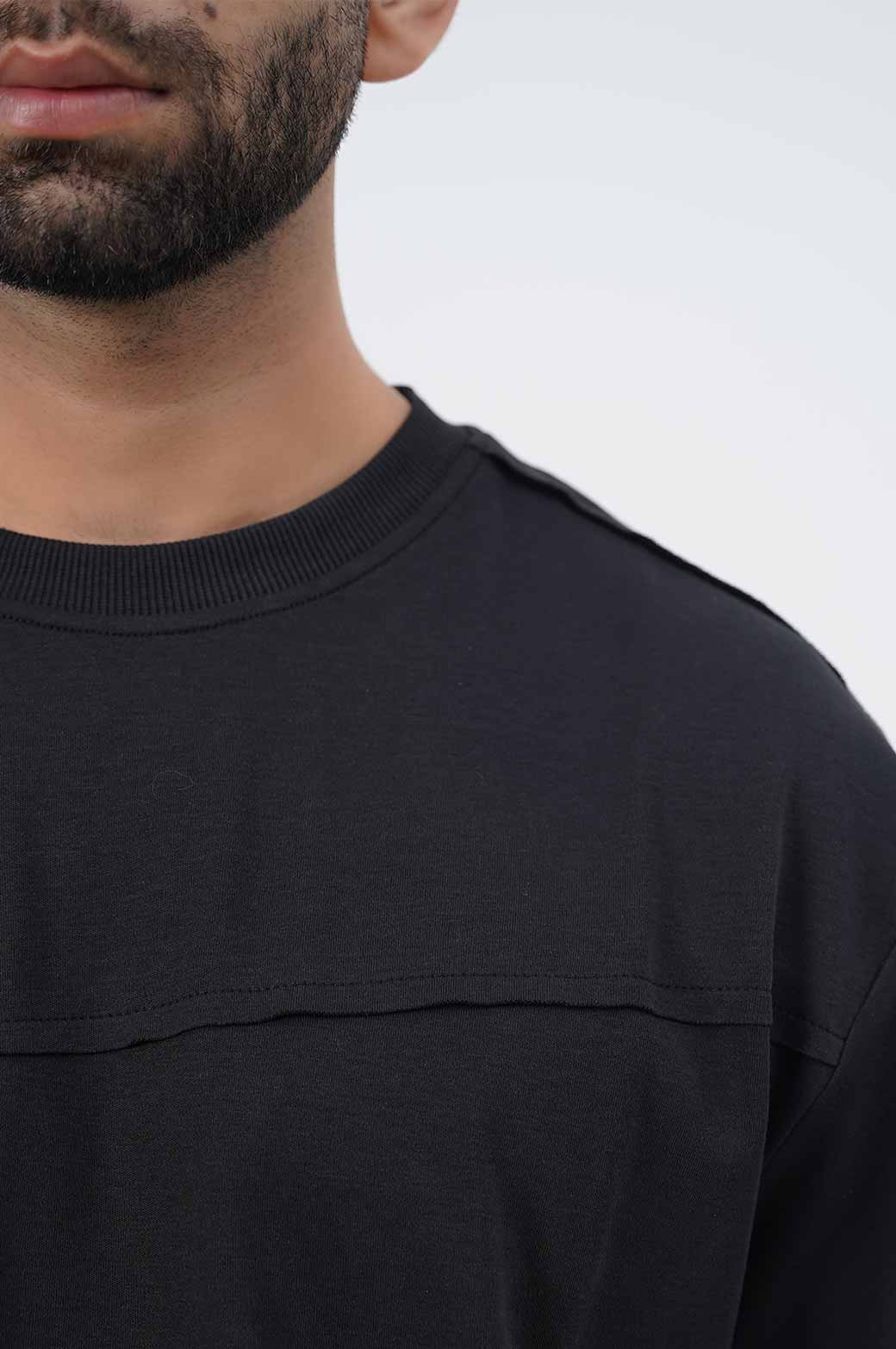 OVERSIZED T-SHIRT - Image 2