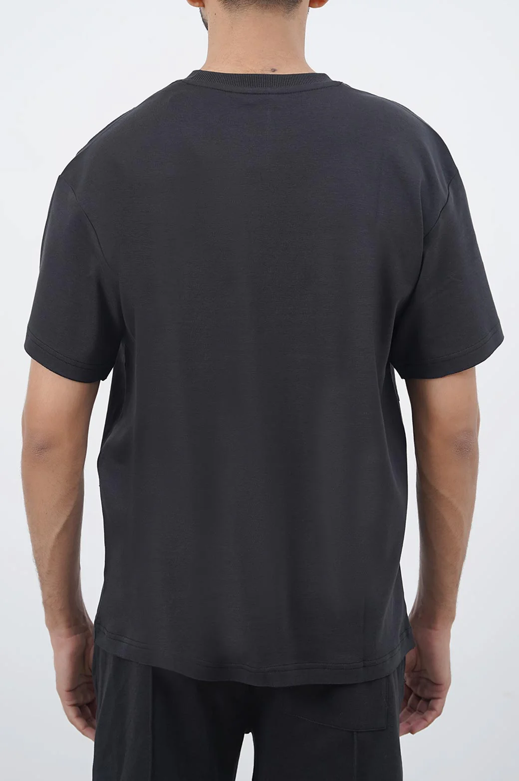 OVERSIZED T-SHIRT - Image 4