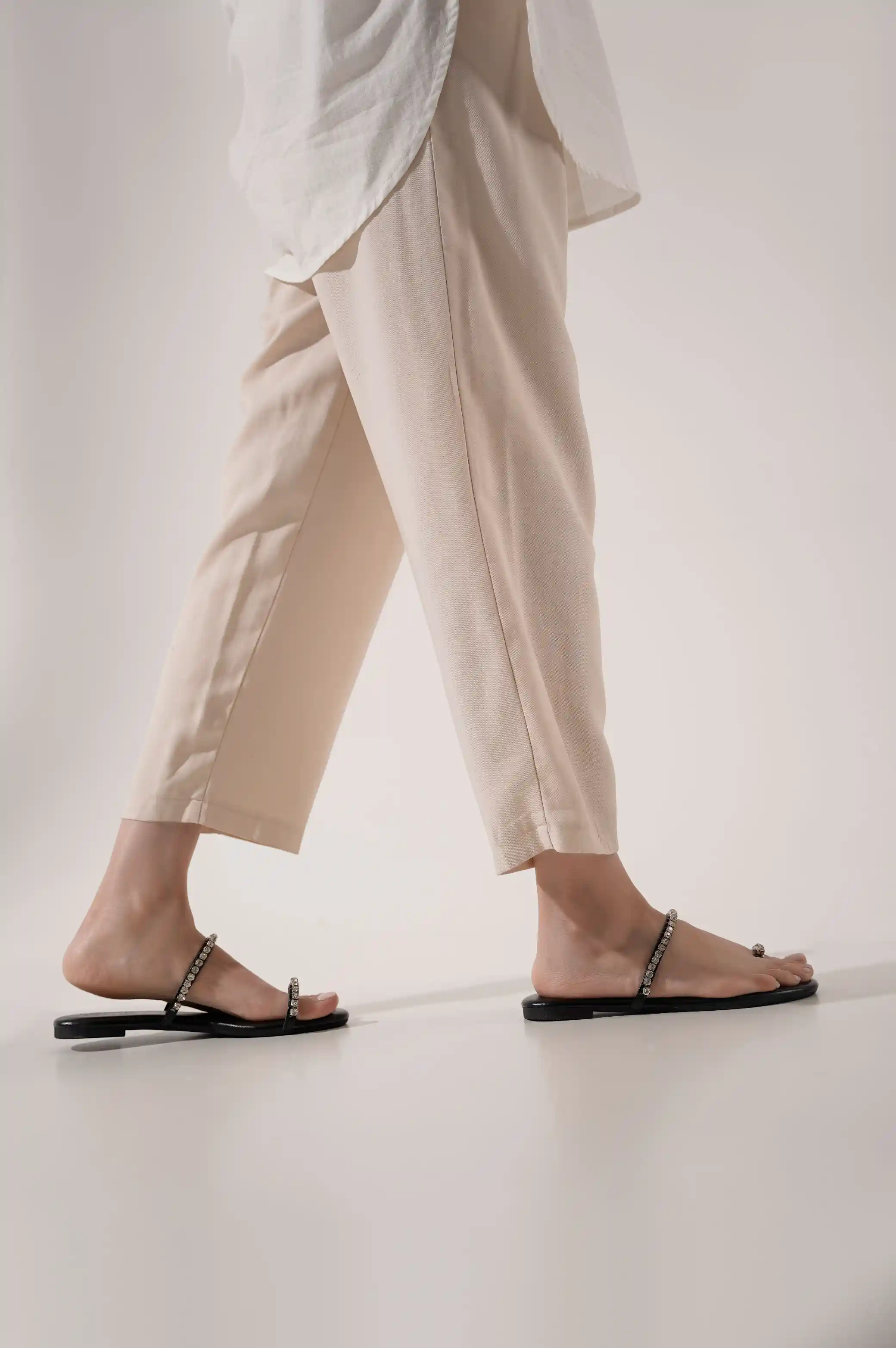 PARTY SLIP-ONS - Image 2