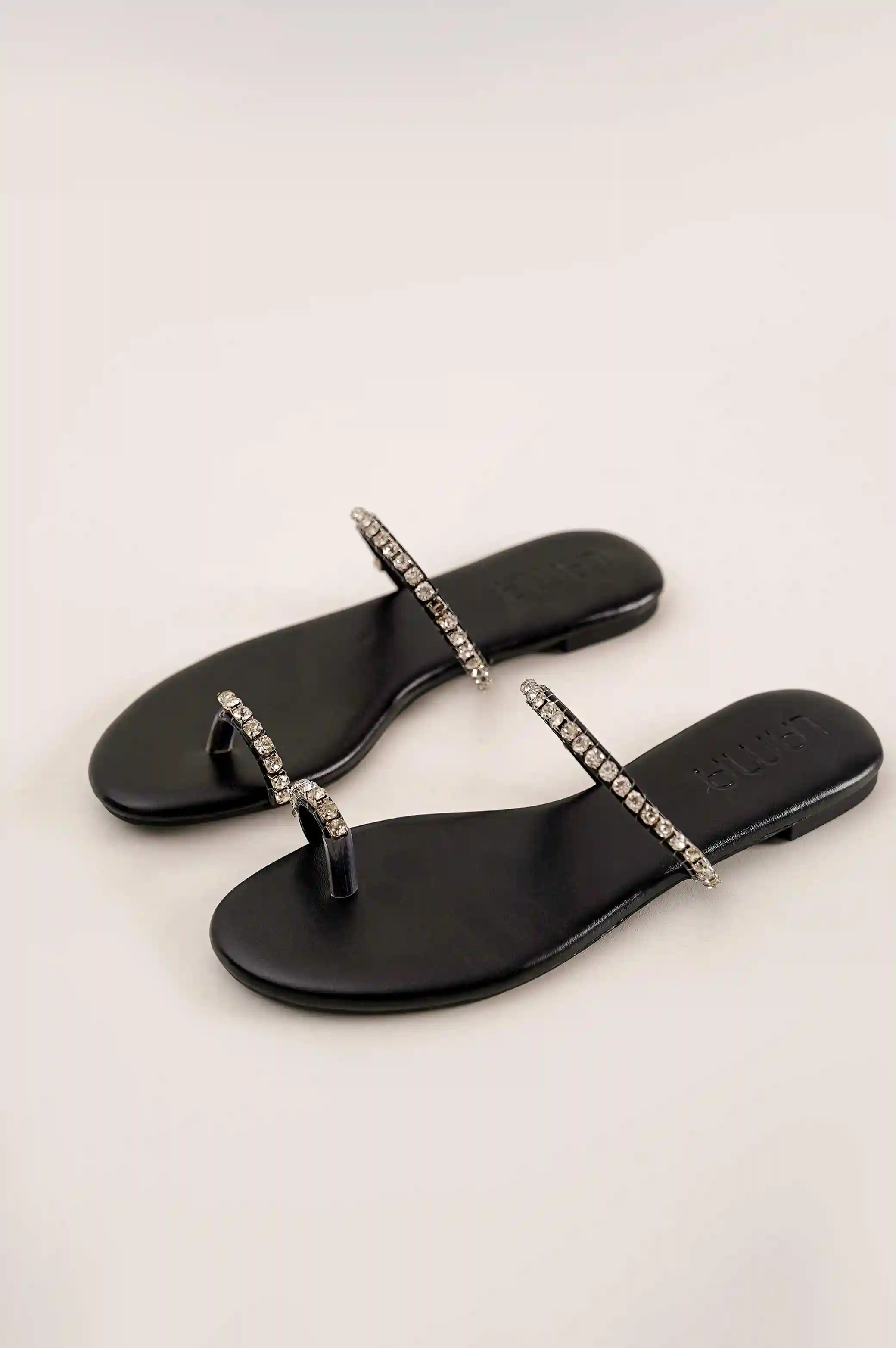 PARTY SLIP-ONS - Image 4