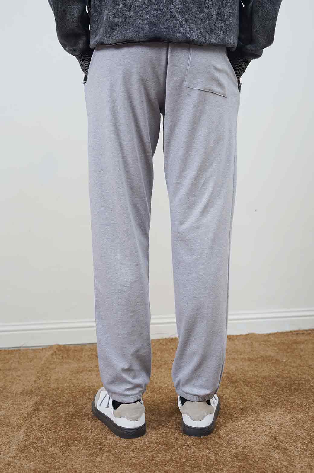 PLEATED JOGGER PANTS - Image 4