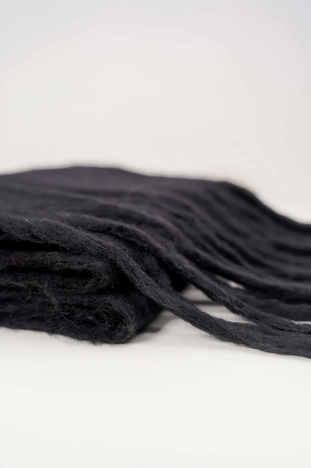 PLUSH WOOLY SCARF - Image 5