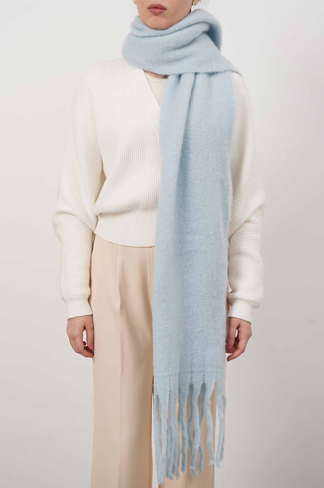 PLUSH WOOLY SCARF