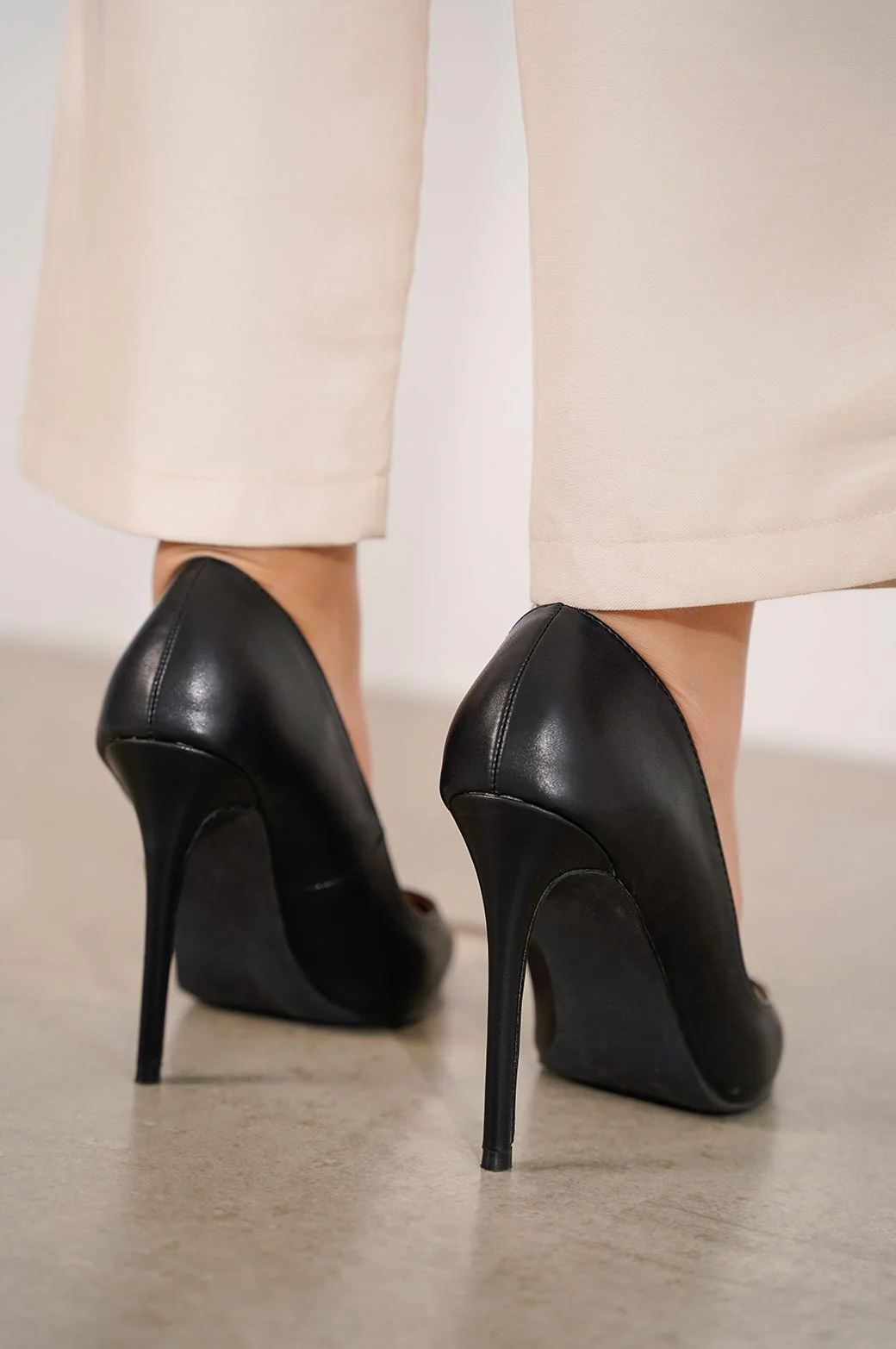 POINTED STILETTO HEEL - Image 4