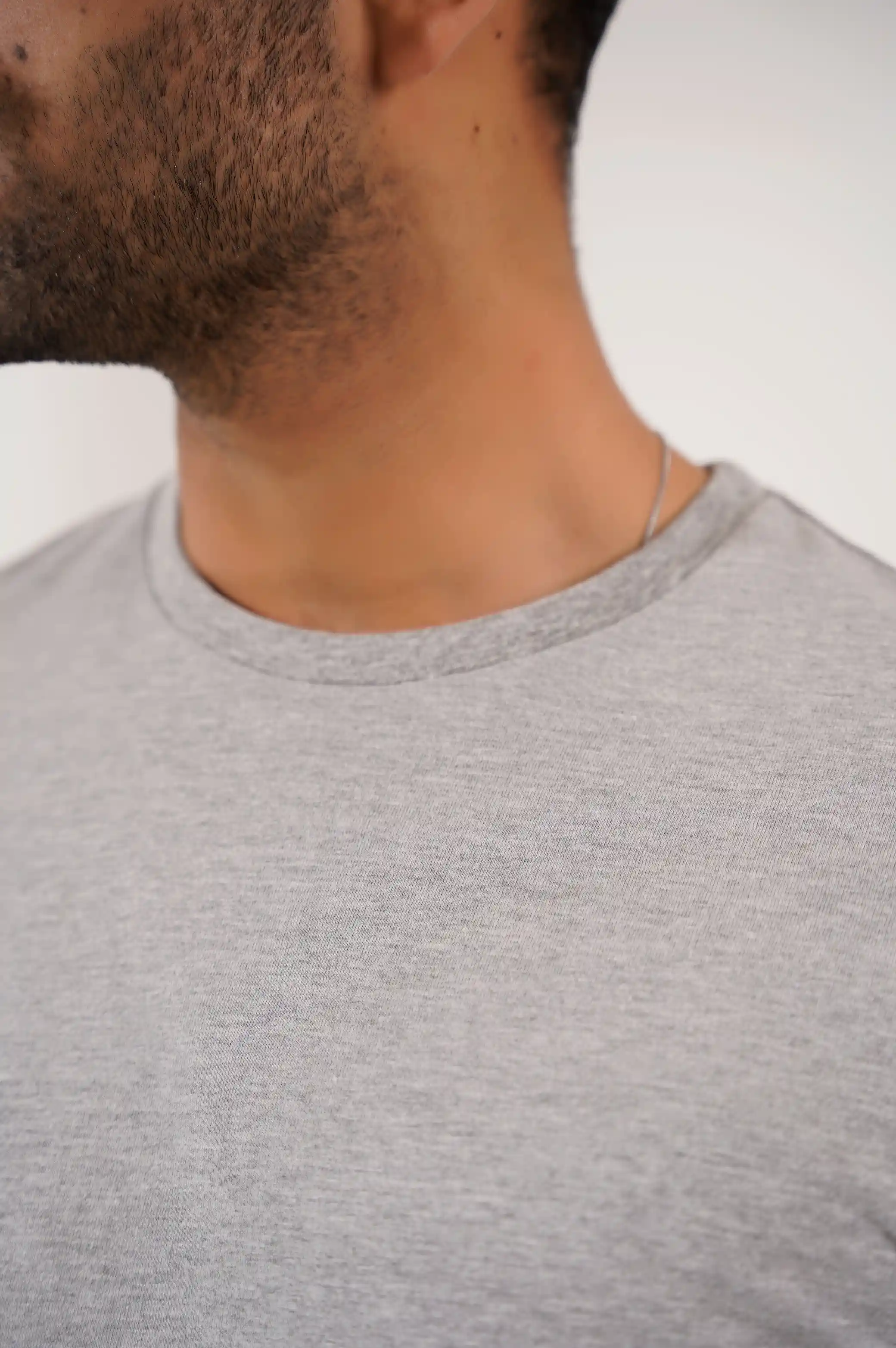CREW NECK T-SHIRT - Image 2