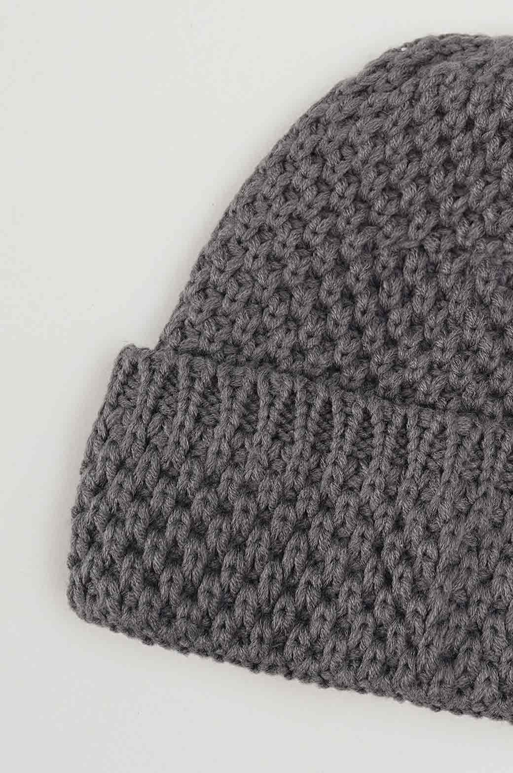 REGULAR KNITTED BEANIE - Image 2