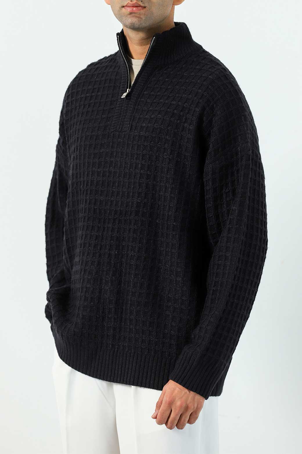 TEXTURED MOCK NECK SWEATER - Image 2