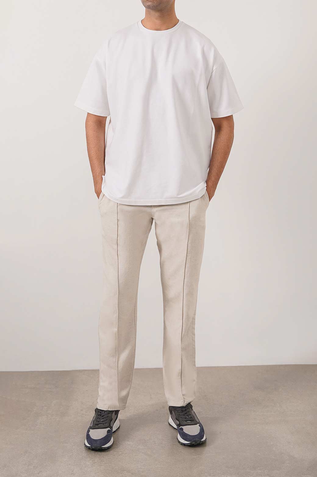 ROUND NECK T-SHIRT