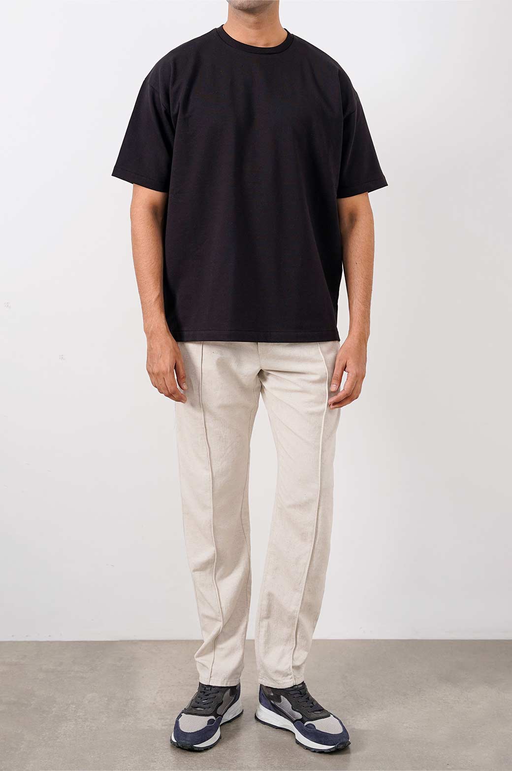 ROUND NECK T-SHIRT - Image 2