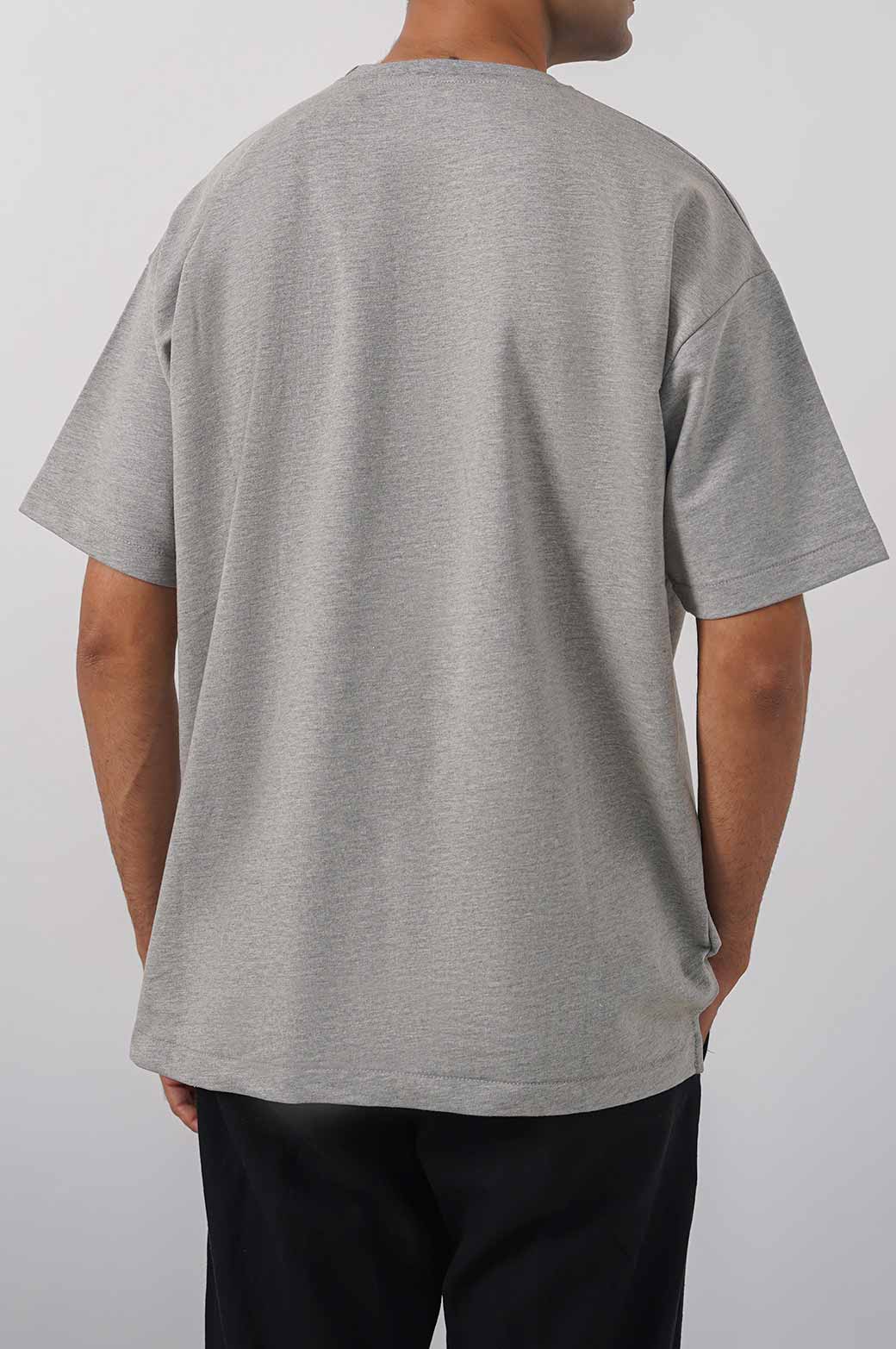 ROUND NECK T-SHIRT - Image 3
