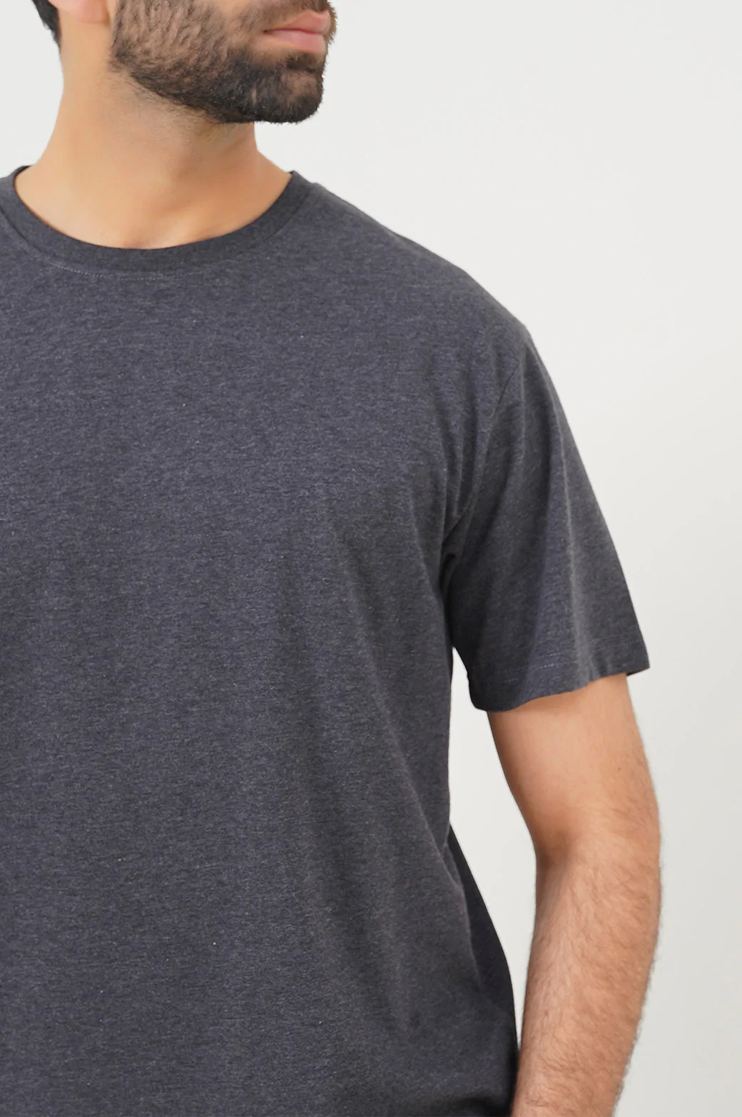 ROUND NECK T-SHIRT - Image 5