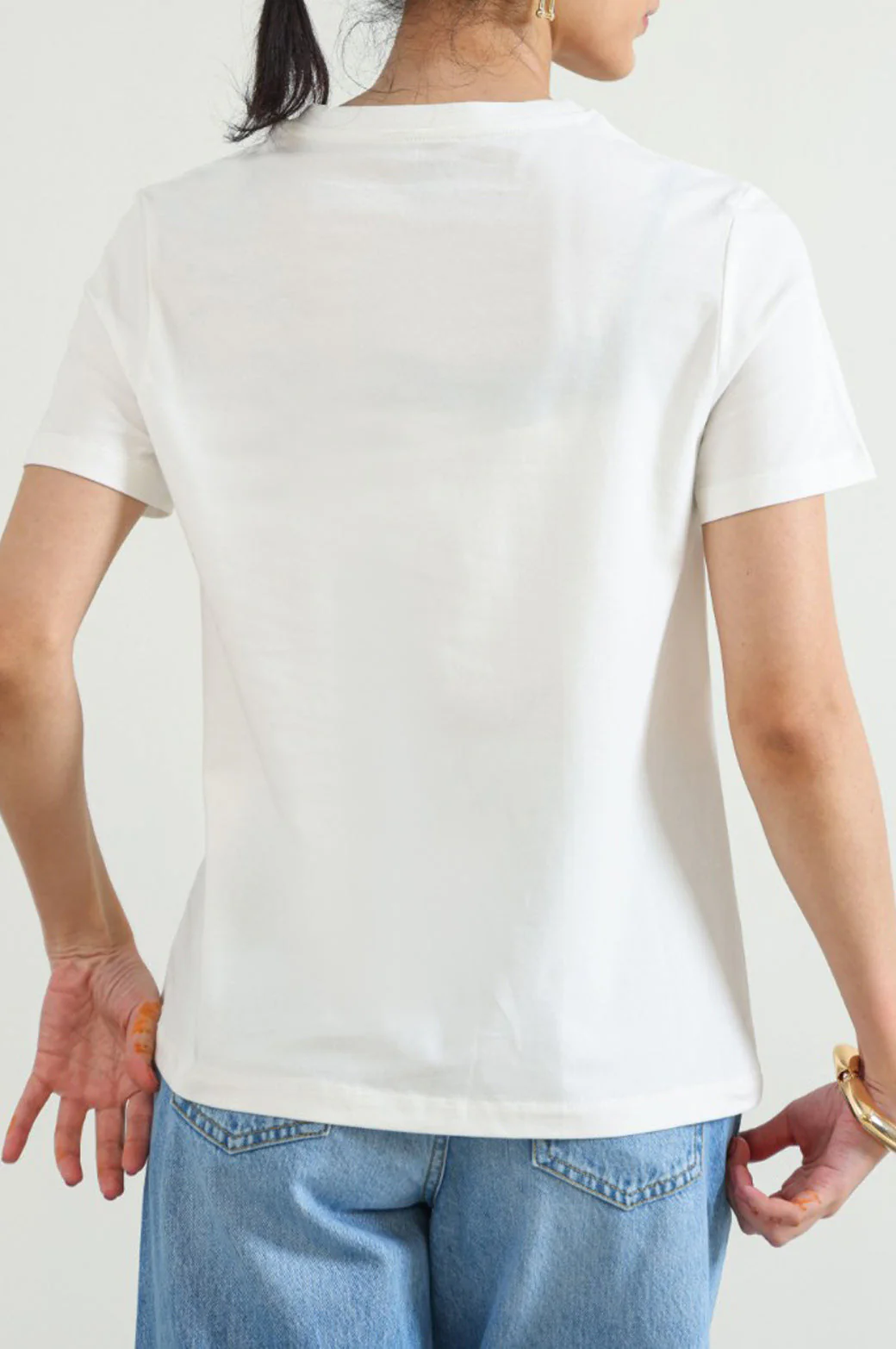 ROUND NECK T-SHIRT - Image 4