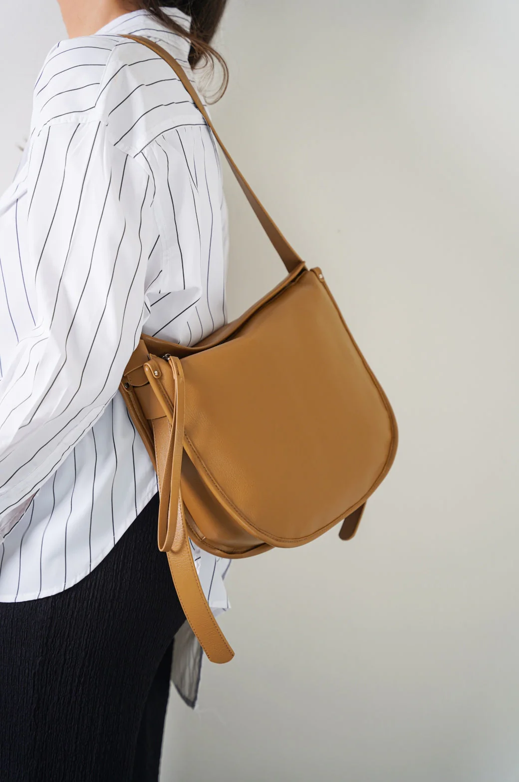 SATCHEL TOTE - Image 6