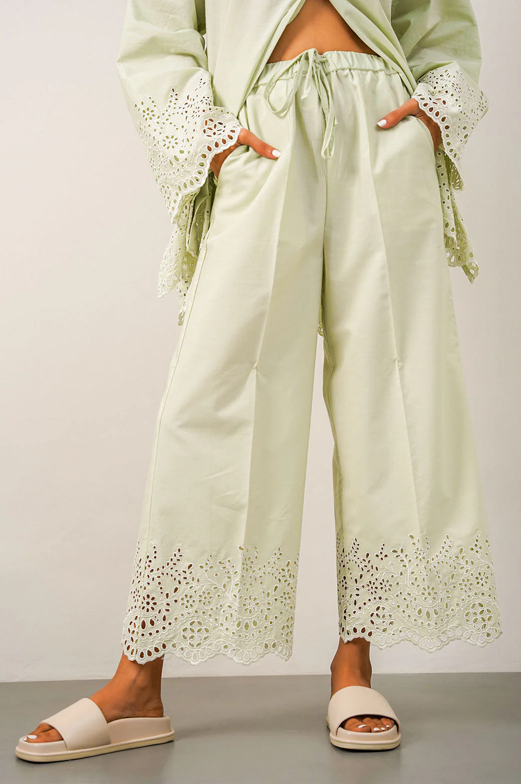 SCHIFFLI DRAWSTRING CULOTTES - Image 2