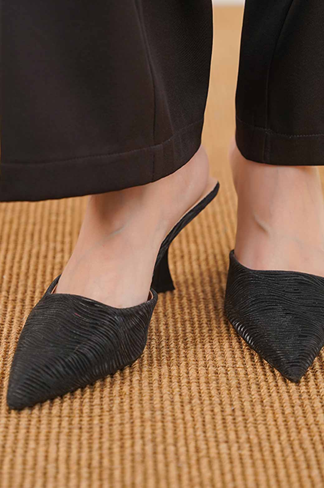 SHIMMER MIDI HEEL - Image 2