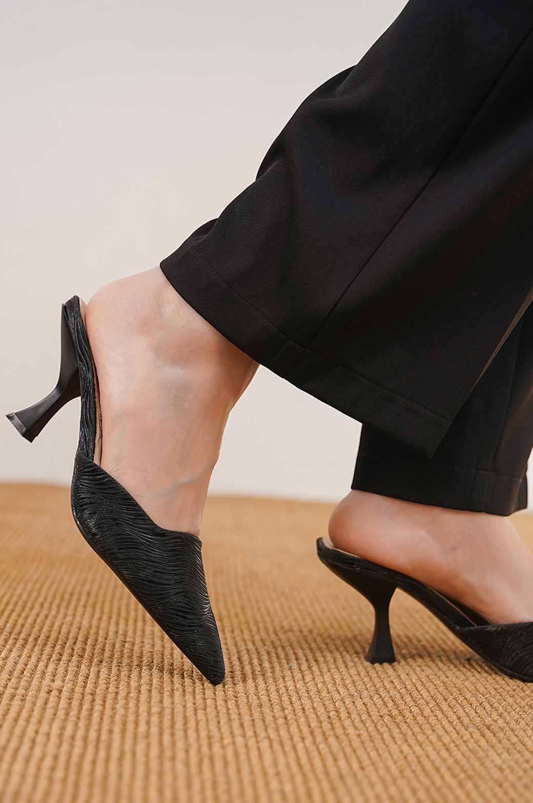 SHIMMER MIDI HEEL - Image 3