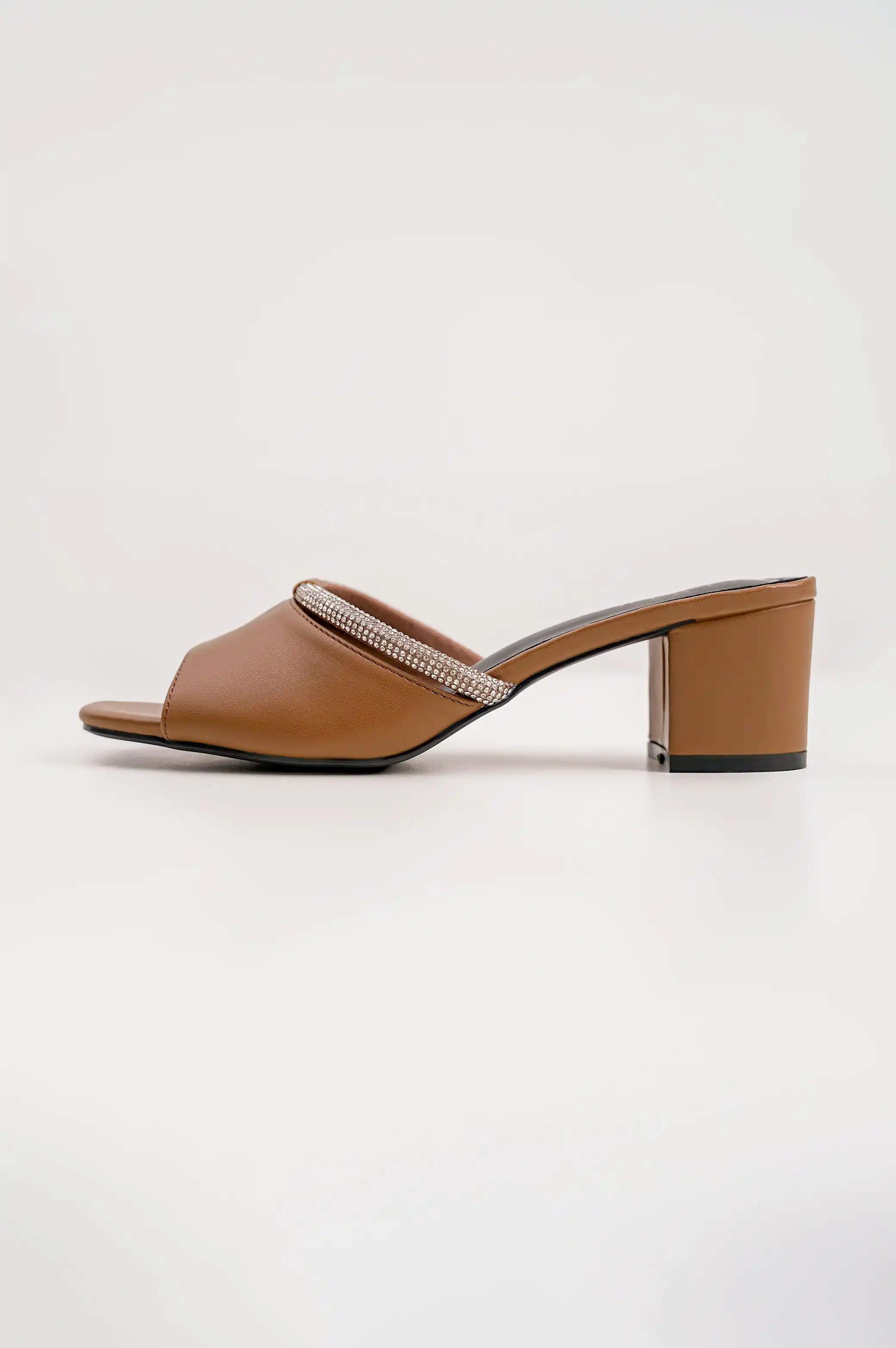 SHORT BLOCK HEEL - Image 6