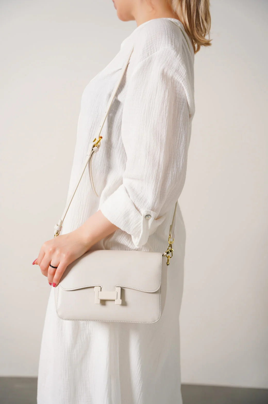 SHOULDER BUCKLE BAG