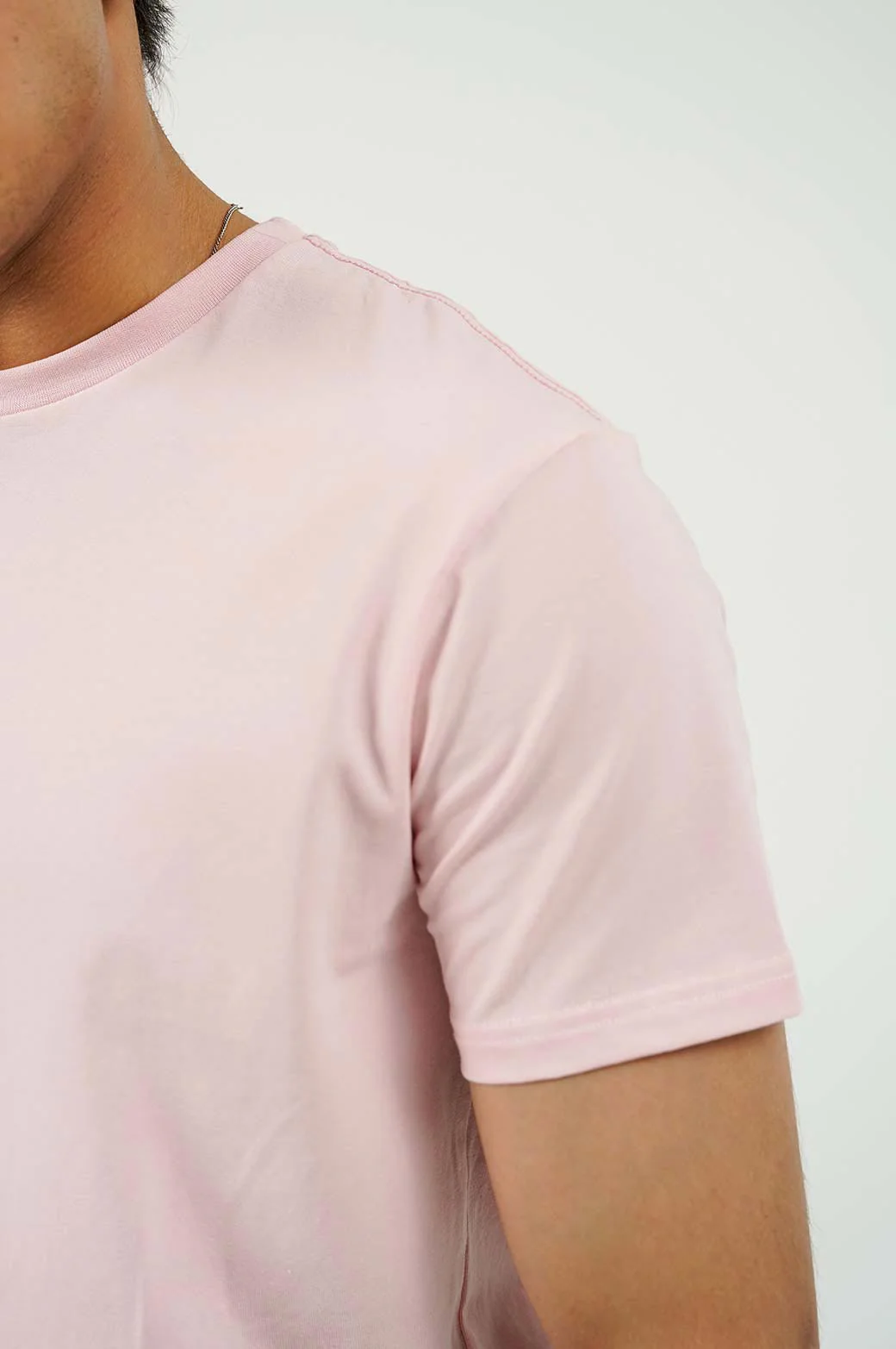 SLIM FIT CREW NECK - Image 3