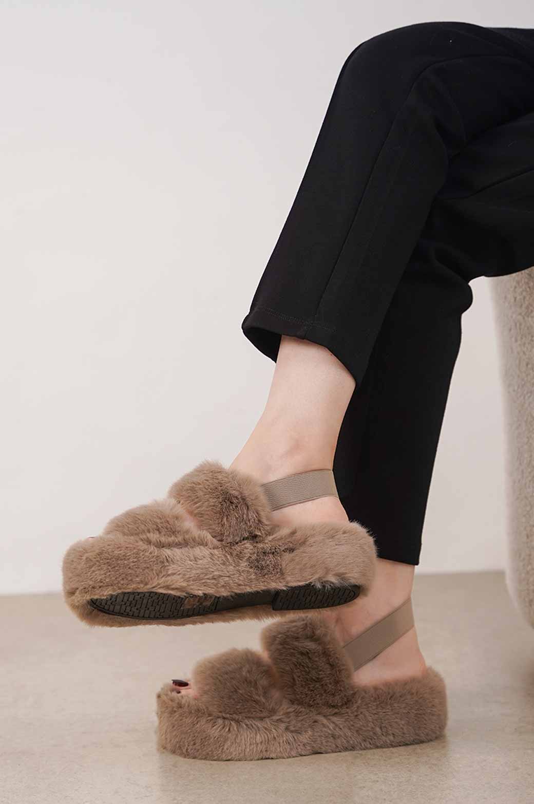 SLINGBACK FUR - Image 2