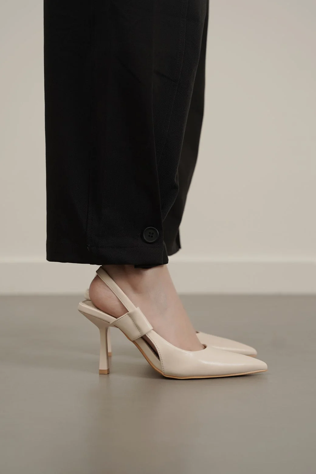SLINGBACK STILETTO - Image 3