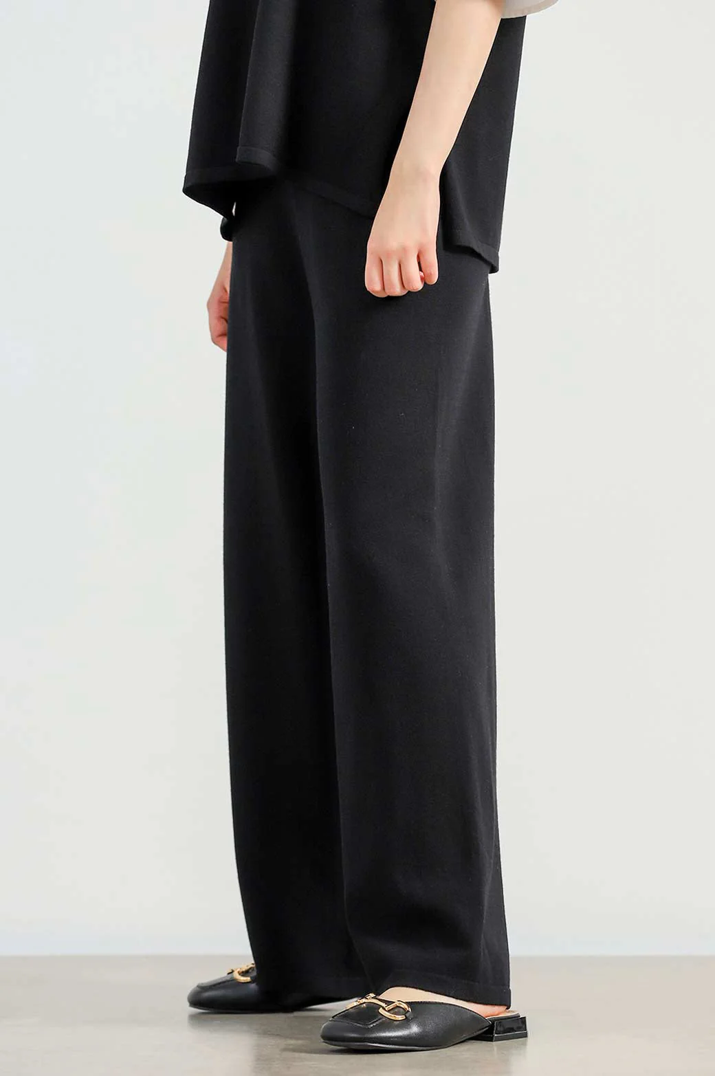 SOFT-KNIT STRAIGHT TROUSERS - Image 3