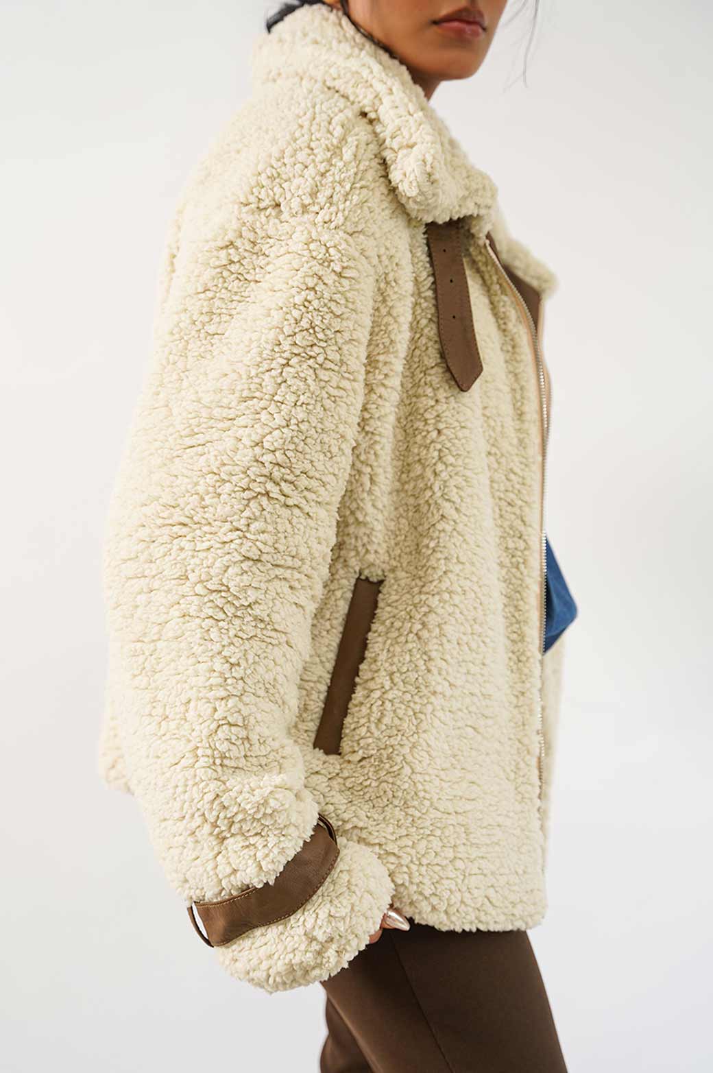 SOFT SHEARLING JACKET - Image 2
