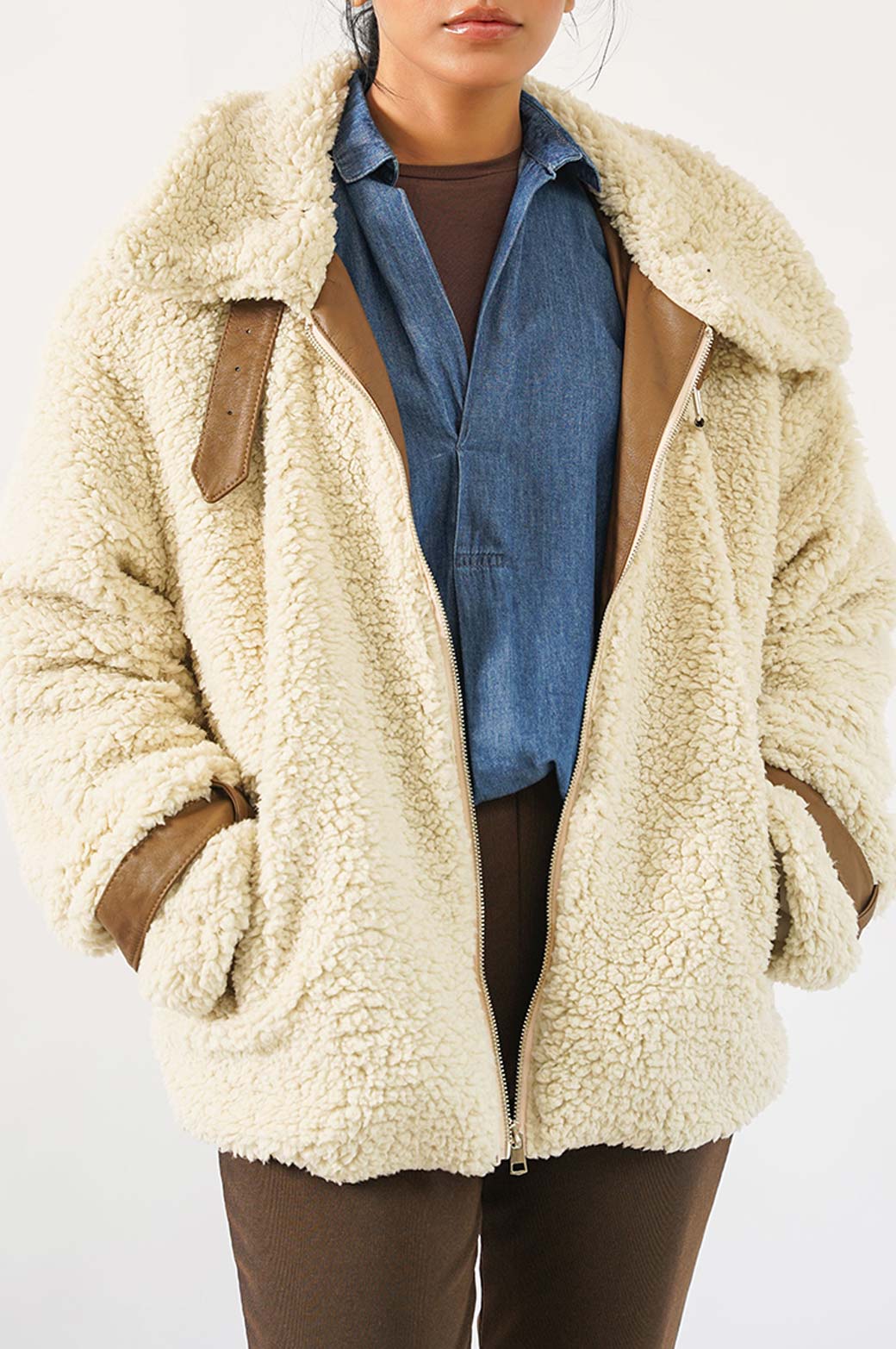 SOFT SHEARLING JACKET - Image 3