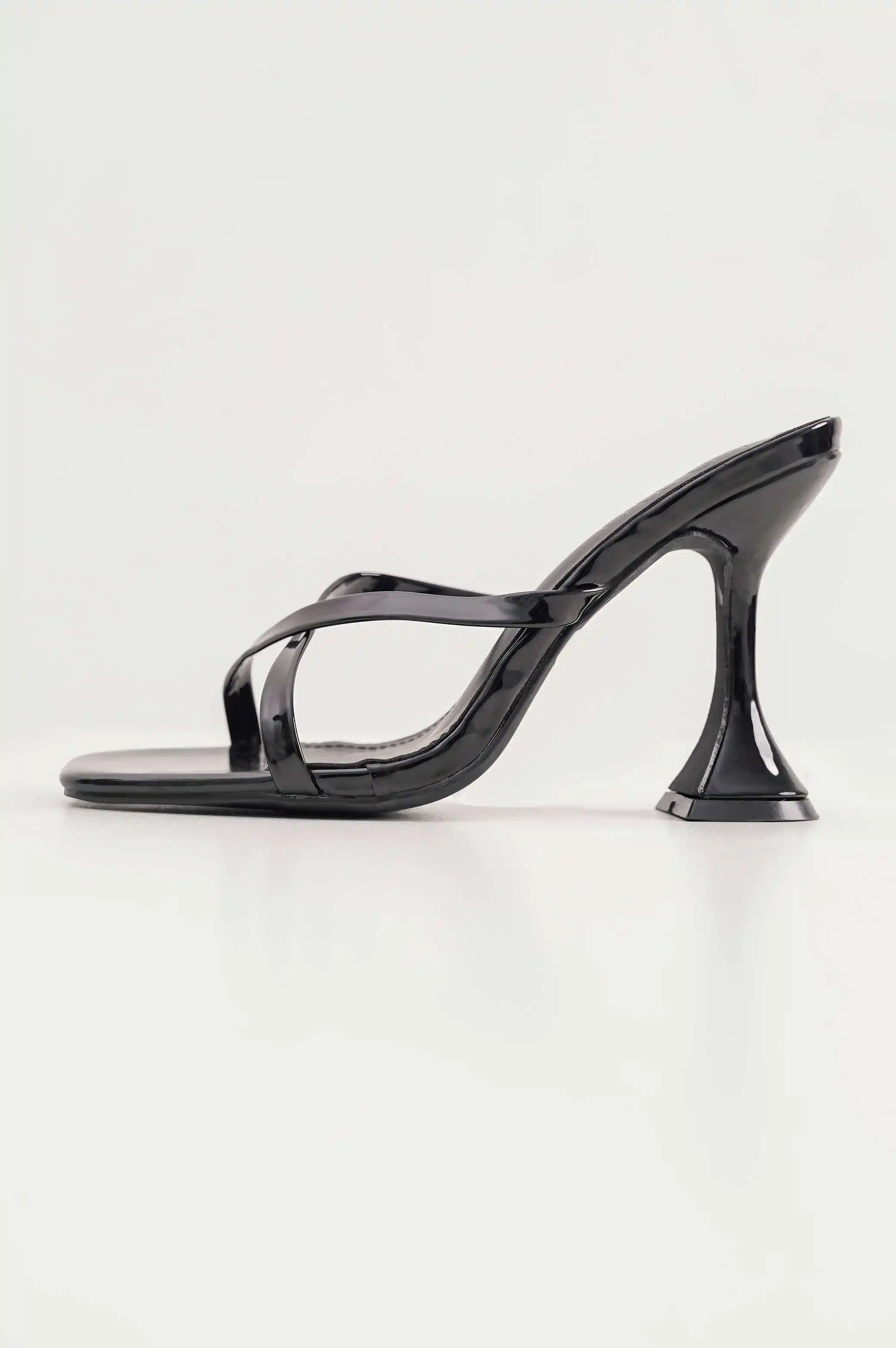 STRAPPY RAZOR HEELS - Image 7