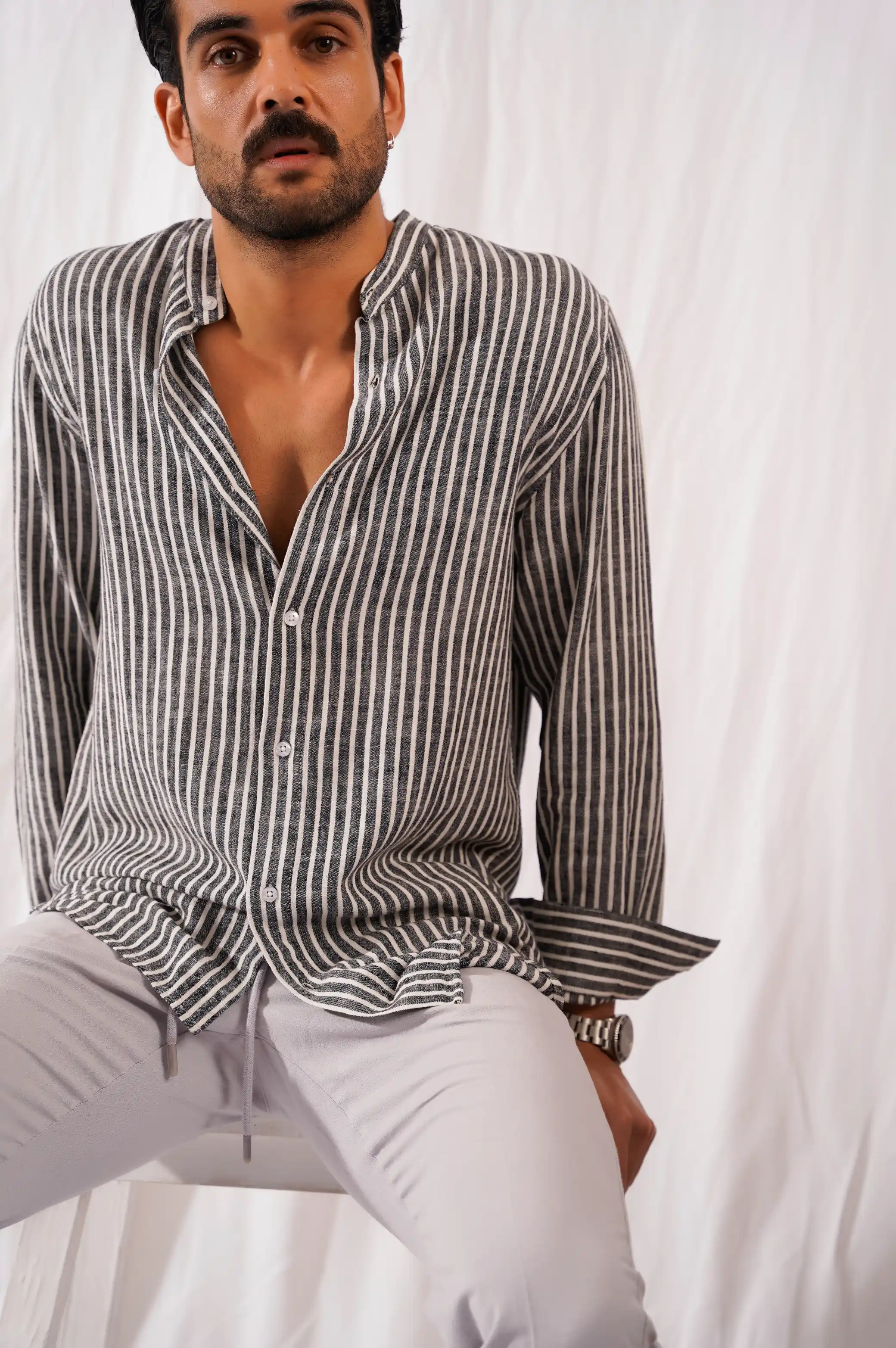 STRIPED BUTTON DOWN SHIRT - Image 4
