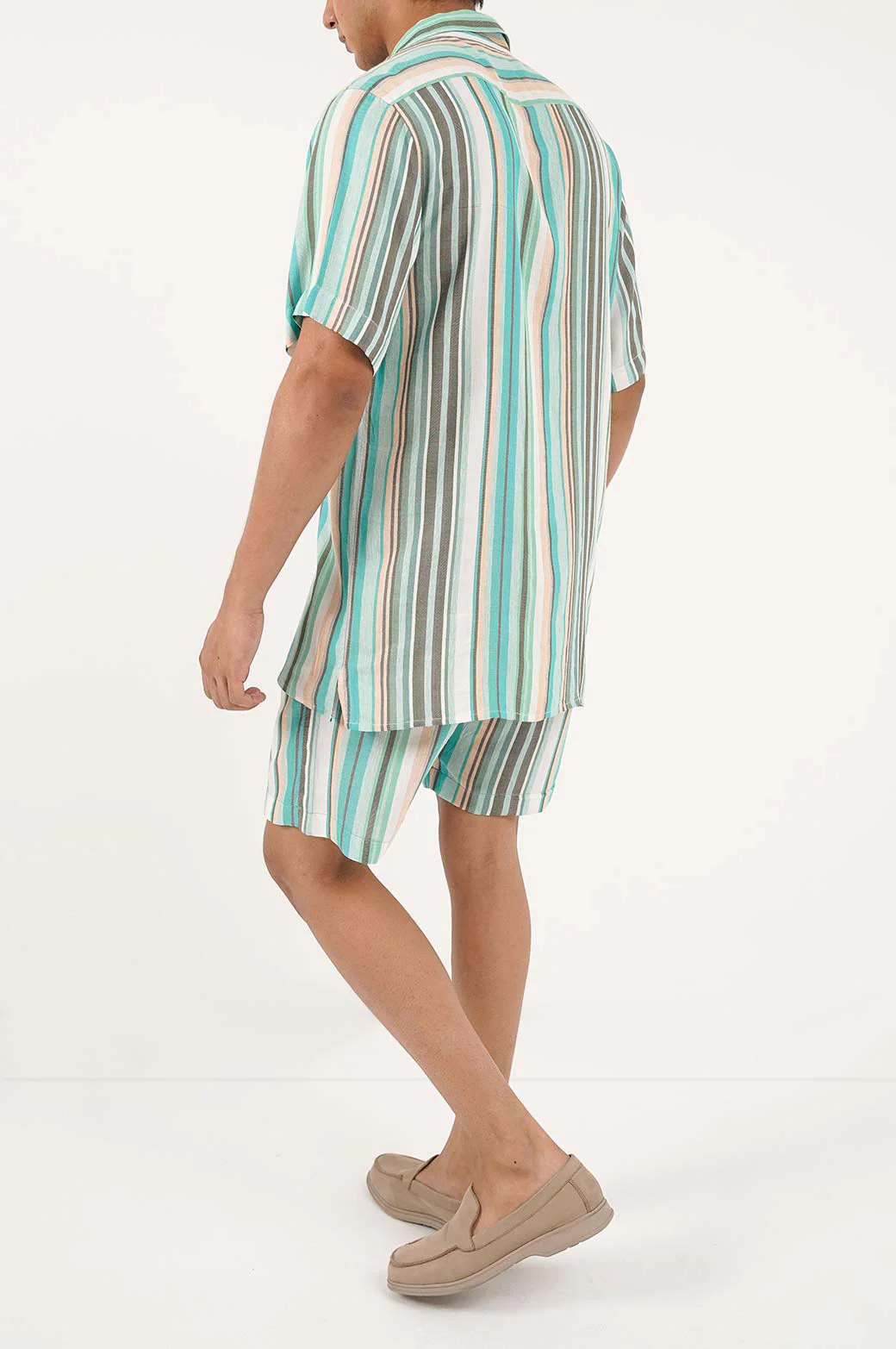 STRIPED CASUAL SHORTS - Image 2