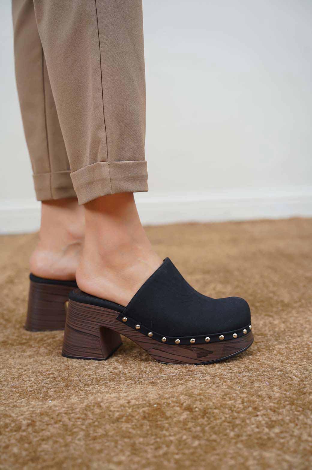STUDDED PLATFORM CLOGS - Image 3