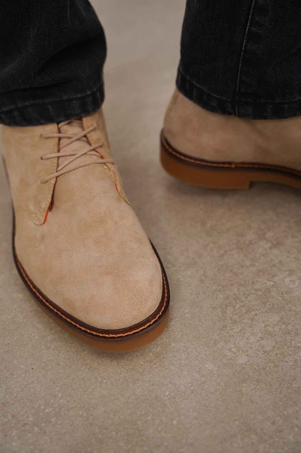 SUEDE CHUKKA BOOTS - Image 3