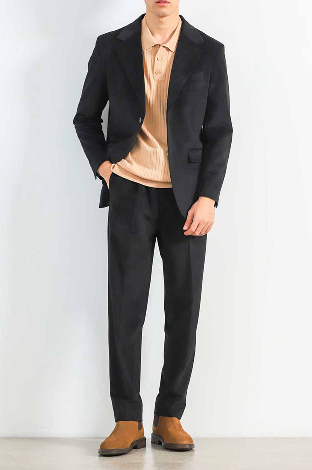 TEXTURED BLAZER