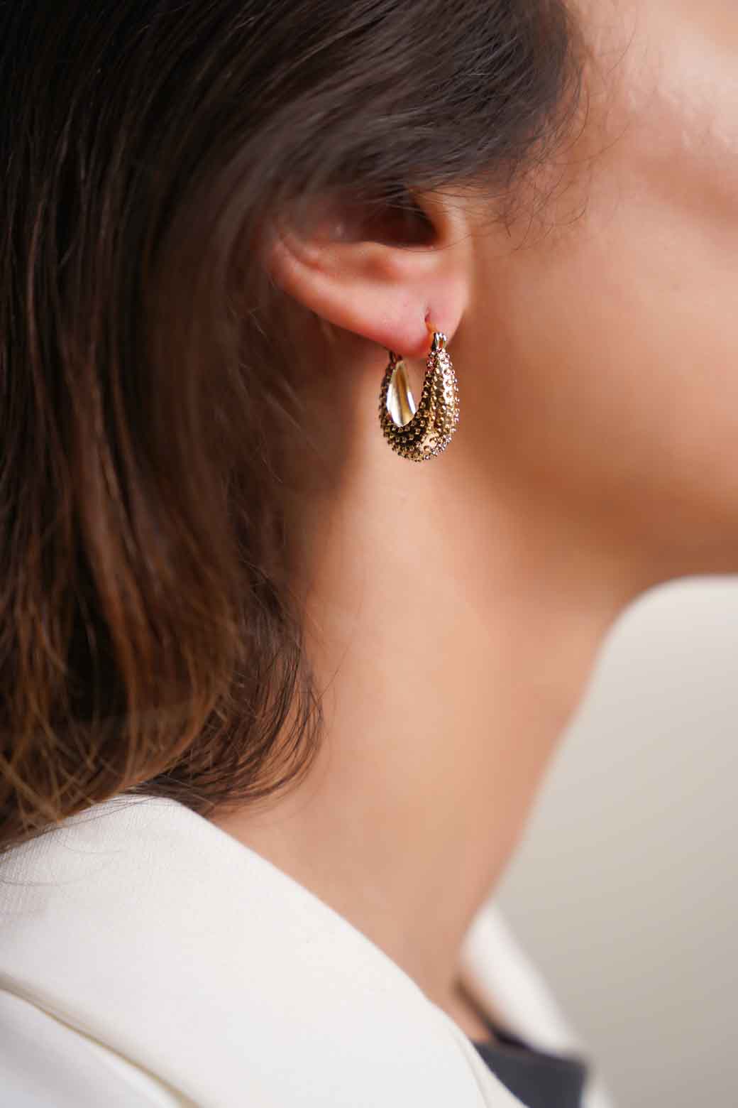 TEXTURED EARRING - Image 2