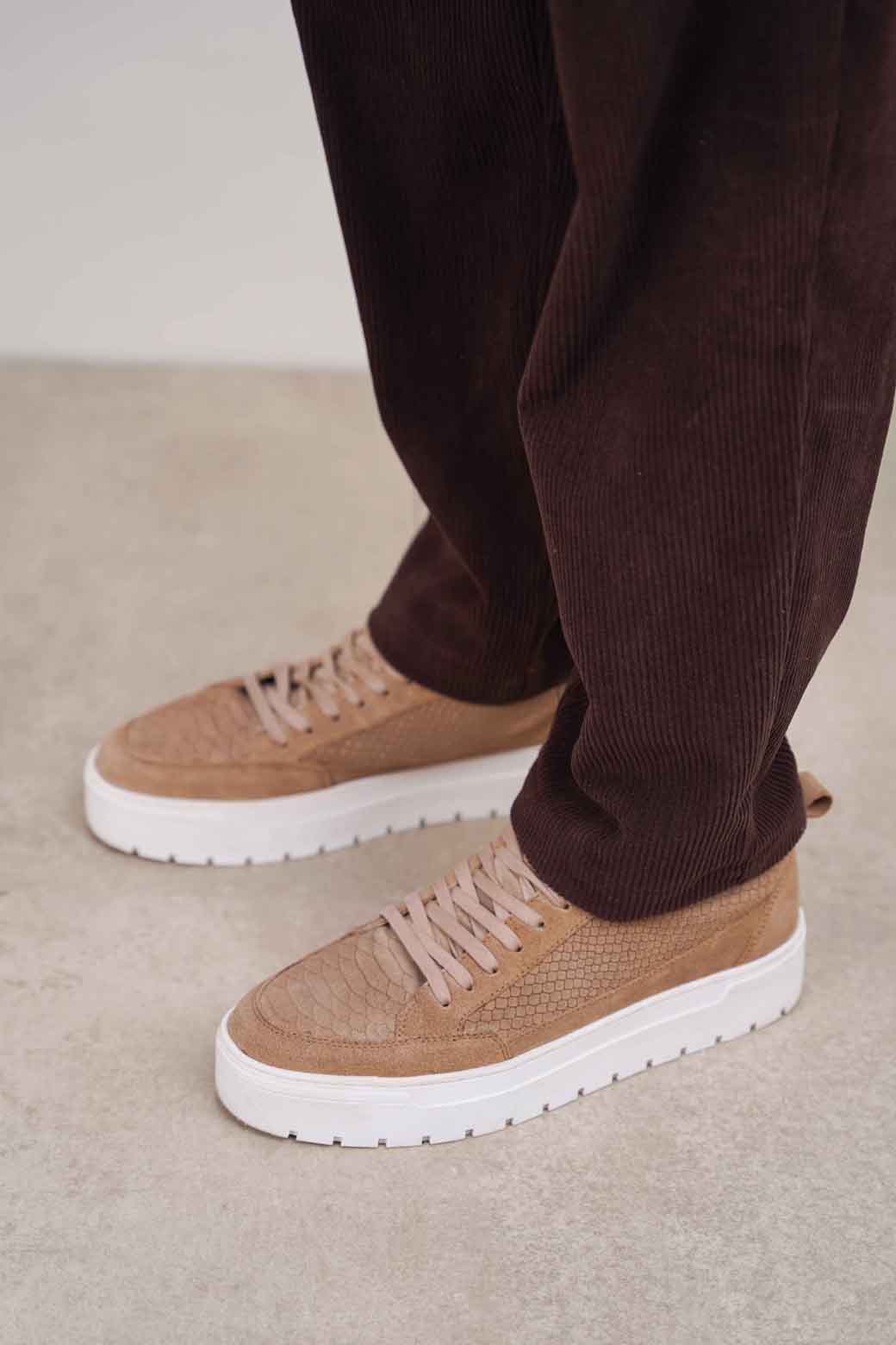 TEXTURED LEATHER SNEAKERS - Image 2