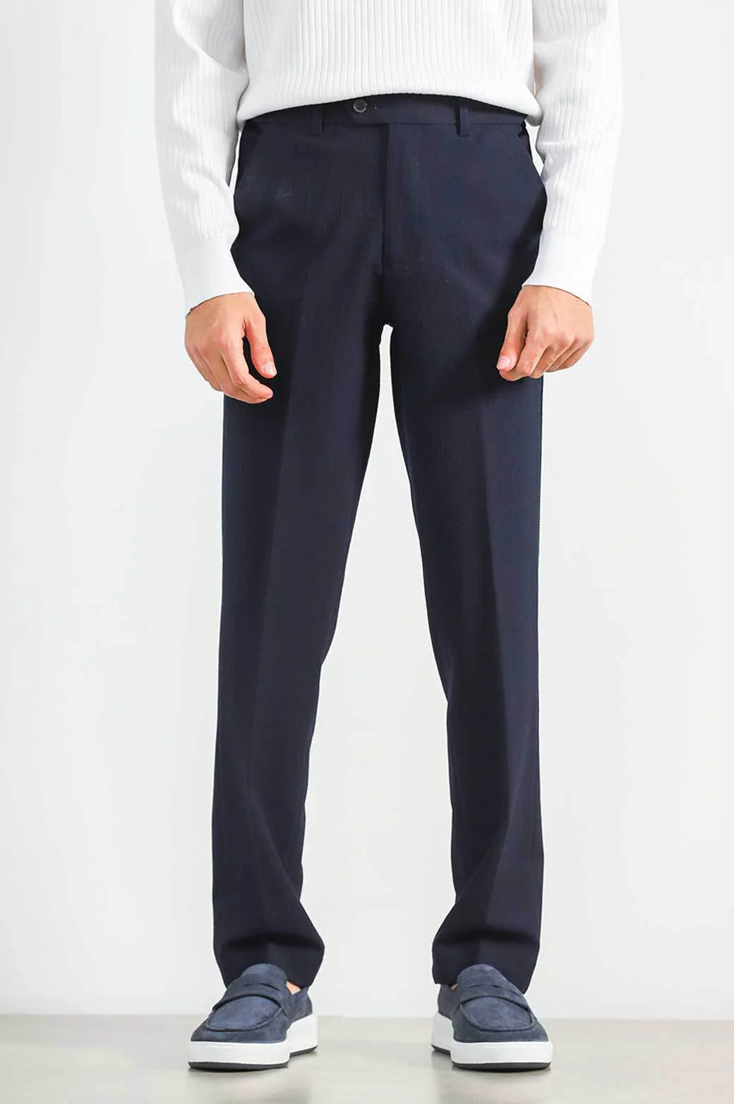 TEXTURED PANTS