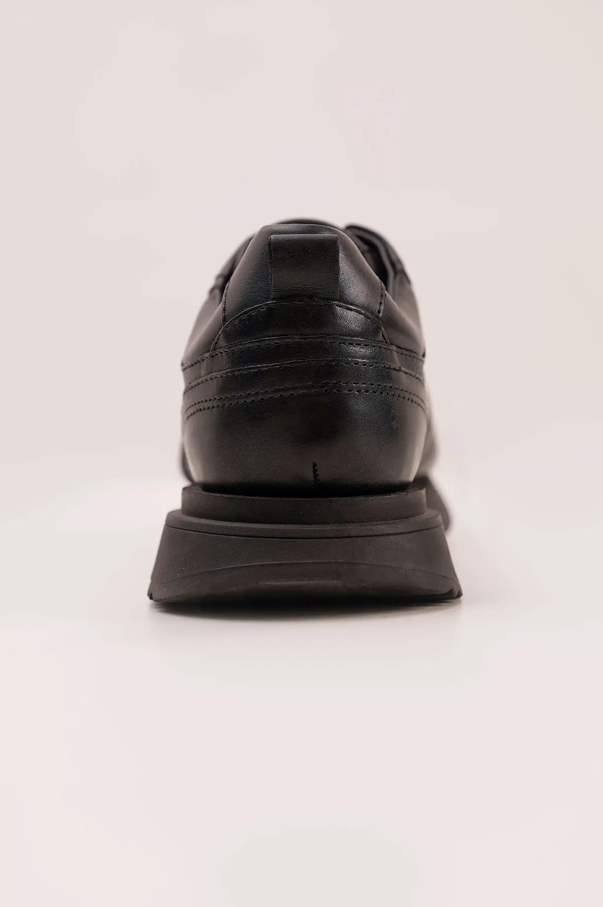 THE LEATHER JOGGER - Image 8